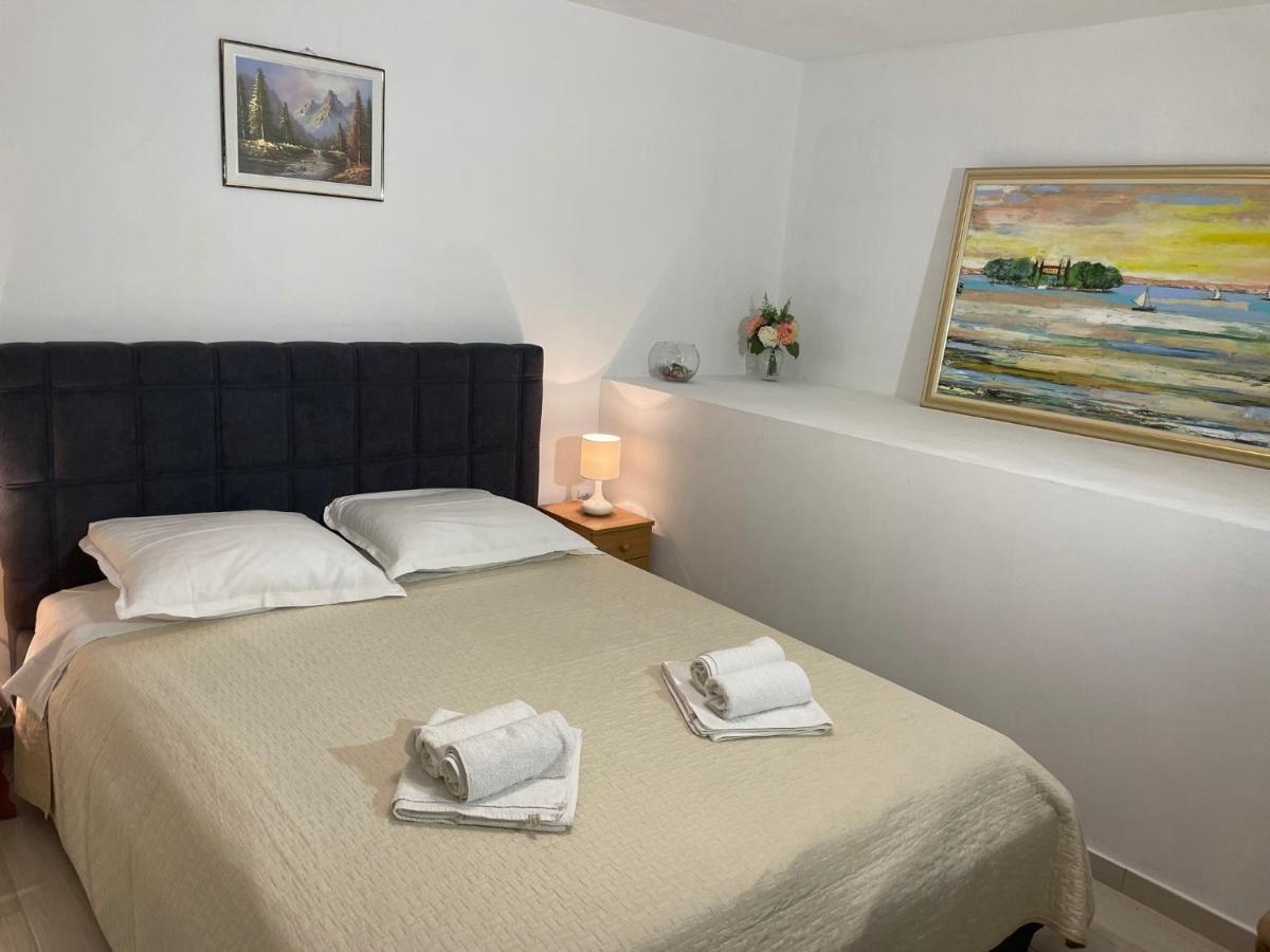 פרקו Duplex Apartment With Private Swimming Pool מראה חיצוני תמונה