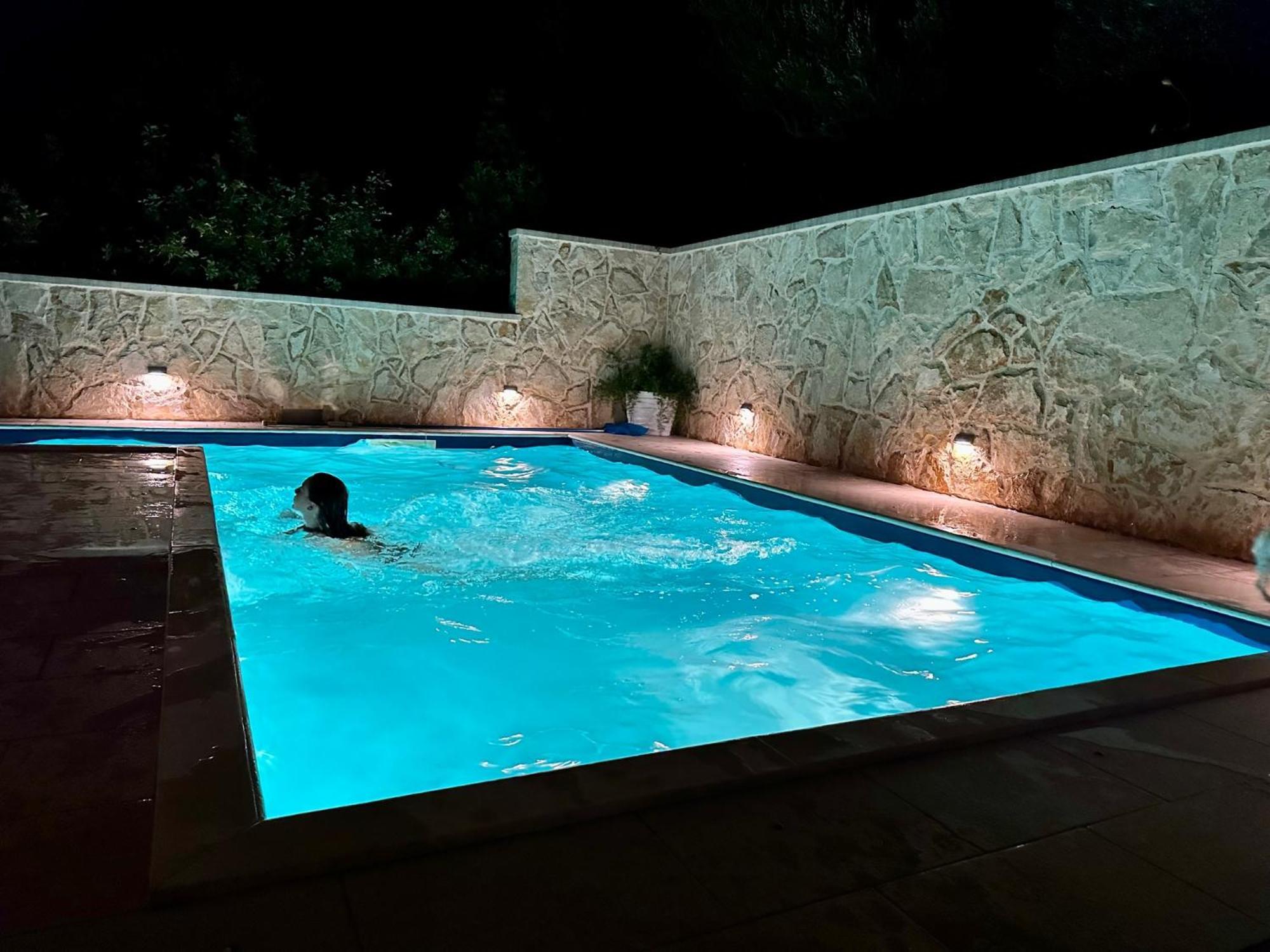 פרקו Duplex Apartment With Private Swimming Pool מראה חיצוני תמונה